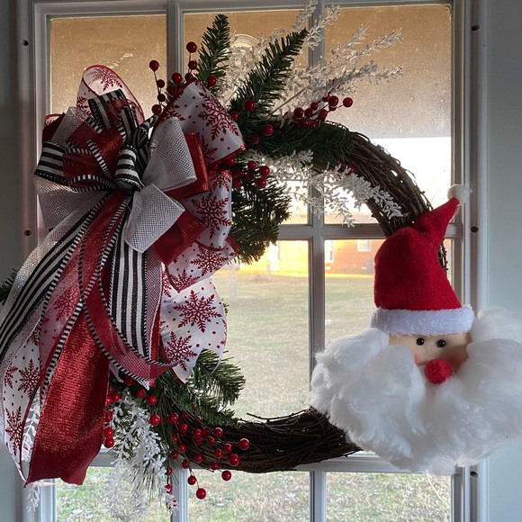 Santa 🎅🏼 Claus grapevine wreath - Picture 8 of 9